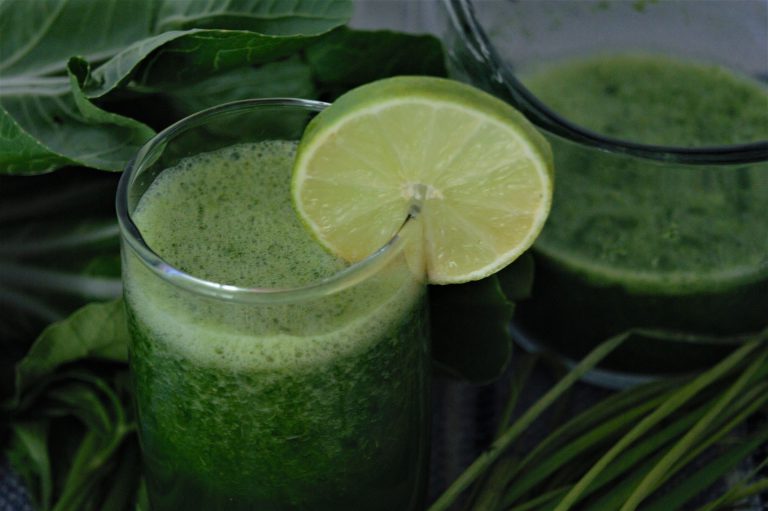 green-juices-g625e12a32_1920 clorofila